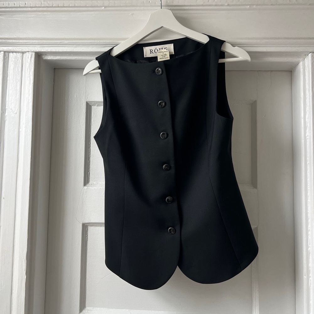 NWT Rohe Vest